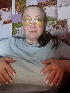 Snapshot of Kiss_Eva chatting on February 4, 2026, 5:30 pm Kiss Eva online show from February 4, 2026, 5:30 pm