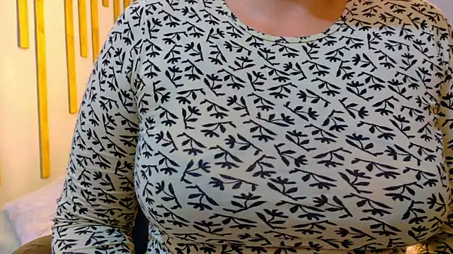 Angel saez online show from December 5, 2025, 10:57 am