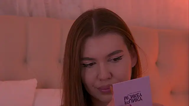 AshleyEvance online show from May 17, 2026, 6:44 am
