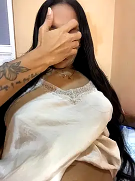 Snapshot of Luna025 chatting on October 23, 2025, 6:13 am Luna025 online show from October 23, 2025, 6:13 am