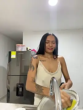 Luna025 online show from February 13, 2026, 2:40 am