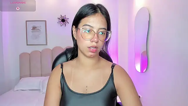 Snapshot of raven_stonee chatting on February 27, 2026, 11:16 pm raven stonee online show from February 27, 2026, 11:16 pm