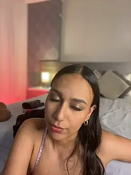 MiilaBlake online show from June 21, 2026, 6:43 pm
