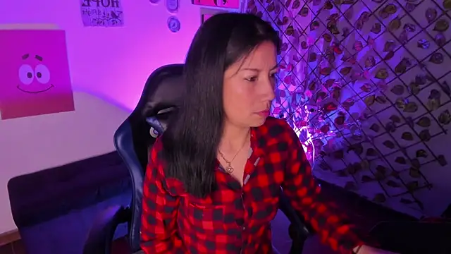 Megan Collinss  online show from February 6, 2026, 3:15 pm