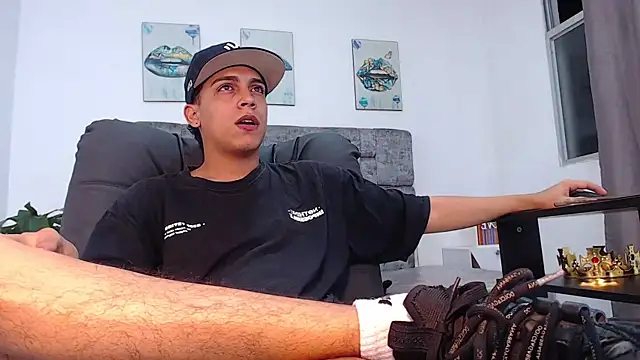 david santos16 online show from October 19, 2025, 1:39 am