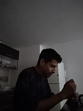 Juann-cock online show from June 18, 2026, 11:36 am