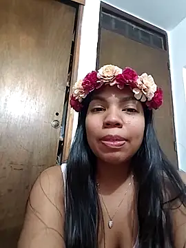 CloeeHills  online show from October 15, 2025, 1:06 am