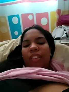 CloeeHills  online show from October 15, 2025, 2:50 pm