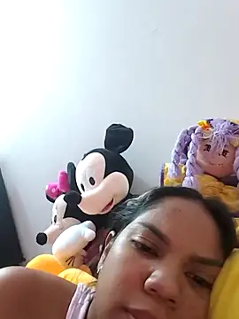 CloeeHills  online show from October 20, 2025, 2:23 am