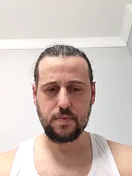Snapshot of paleron34 chatting on April 3, 2026, 9:46 pm paleron34 online show from April 3, 2026, 9:46 pm
