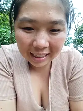 quynhkoolbae online show from June 15, 2026, 11:12 am