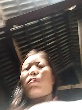 Annaacutee online show from October 1, 2025, 8:09 am