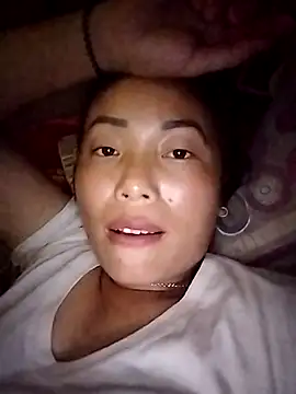 Annaacutee online show from October 10, 2025, 5:17 am