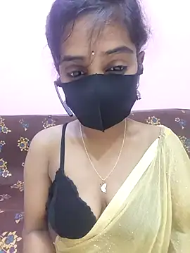 mounika26 online show from September 12, 2025, 12:49 pm