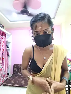 mounika26 online show from October 4, 2025, 5:38 am