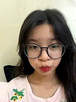 mau123   online show from September 10, 2025, 5:29 am