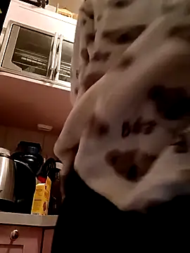 Snapshot of MoonBlueSex chatting on November 7, 2025, 4:34 am MoonBlueSex online show from November 7, 2025, 4:34 am