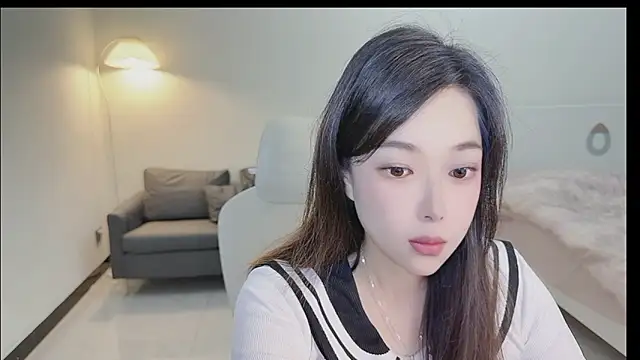 Maymay  online show from October 1, 2025, 11:11 pm