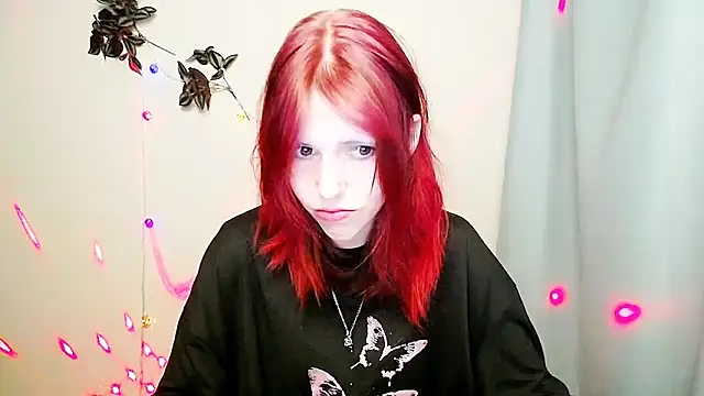 Snapshot of GuessMe___ chatting on June 30, 2026, 9:49 pm GuessMe online show from June 30, 2026, 9:49 pm