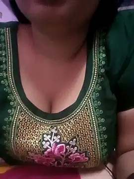 Snapshot of TINASONI chatting on October 7, 2025, 3:14 am TINASONI online show from October 7, 2025, 3:14 am