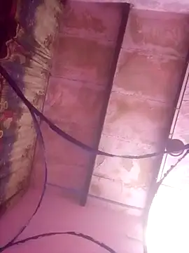 Snapshot of TINASONI chatting on October 27, 2025, 2:04 am TINASONI online show from October 27, 2025, 2:04 am