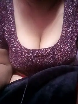 TINASONI online show from November 24, 2025, 12:38 pm