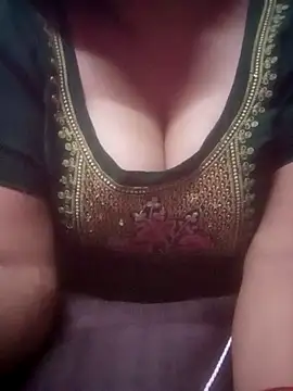 TINASONI online show from July 9, 2026, 12:31 pm