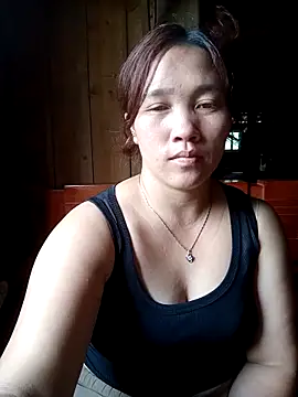 miumiu 00 online show from September 28, 2025, 6:30 am