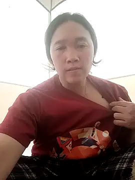 miumiu 00 online show from February 16, 2026, 5:36 am