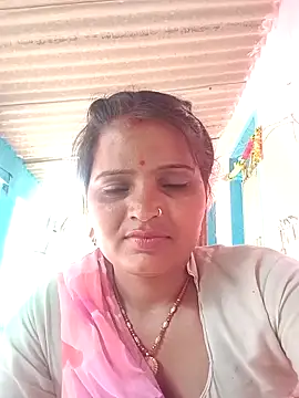 Rubi12A online show from May 5, 2026, 4:09 am