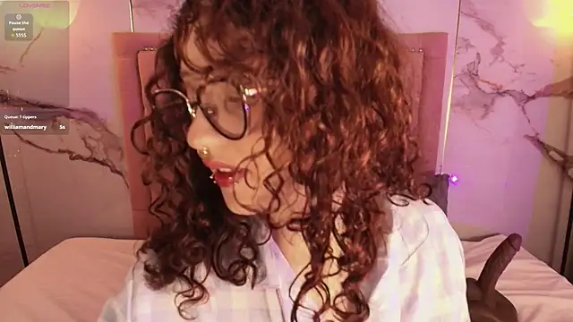 Snapshot of Suxan_White_ chatting on July 26, 2026, 12:34 pm Suxan White online show from July 26, 2026, 12:34 pm