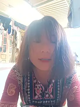 linda bae00 online show from May 5, 2026, 11:07 am