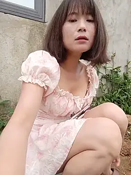 linda bae00 online show from May 23, 2026, 12:05 am