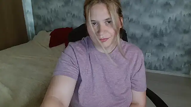 AdelinaLawson online show from July 28, 2026, 9:48 am