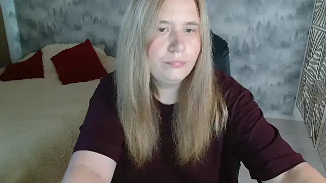 AdelinaLawson online show from August 4, 2026, 6:16 am