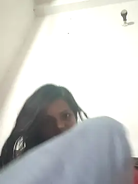 Komal0099 online show from November 18, 2025, 3:49 pm