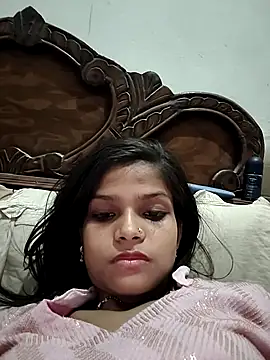 Komal0099 online show from December 1, 2025, 3:17 pm