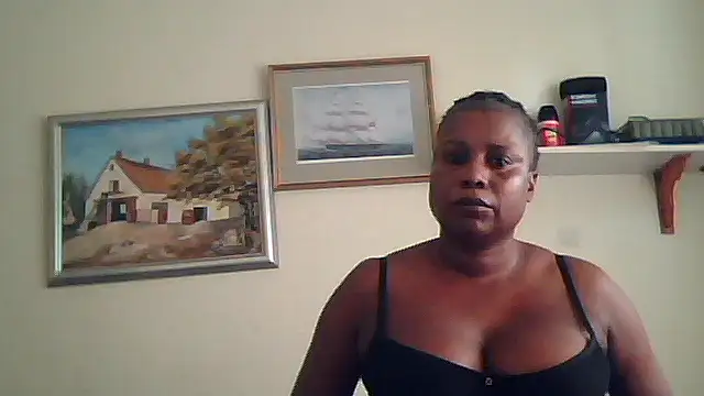 Missparis online show from September 21, 2025, 10:28 am