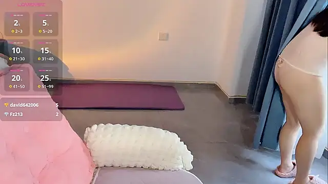 Xiali-166 online show from March 23, 2026, 11:53 pm