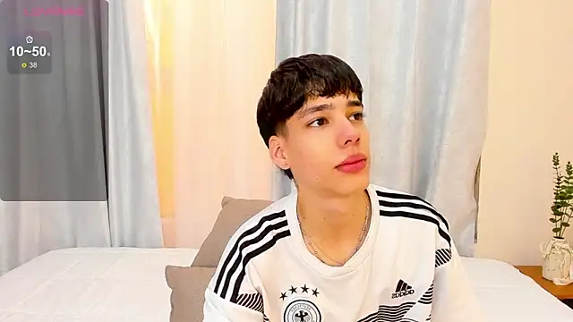 oblivion deku online show from December 18, 2025, 1:39 pm