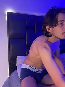 Snapshot of MiaSkylar chatting on March 22, 2026, 10:51 am MiaSkylar online show from March 22, 2026, 10:51 am