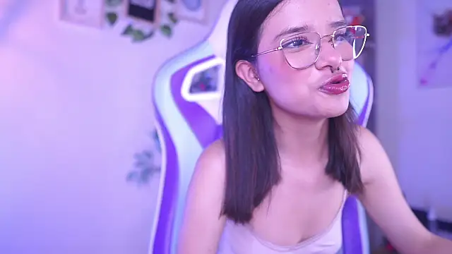 Lana Dreams  online show from March 14, 2026, 1:23 am