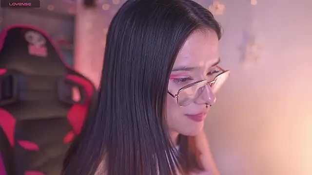 Lana Dreams  online show from March 27, 2026, 8:59 am