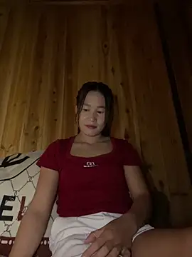 phungtiti online show from September 26, 2025, 2:26 am