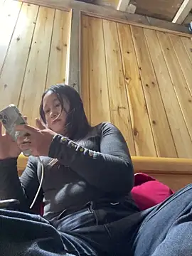 Snapshot of phungtiti chatting on March 5, 2026, 12:39 am phungtiti online show from March 5, 2026, 12:39 am