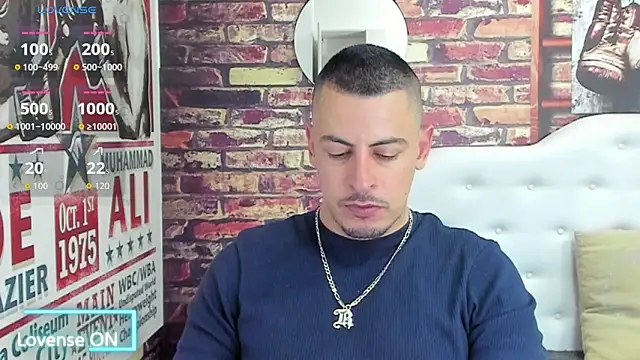 Snapshot of scotty_musicc chatting on September 11, 2025, 10:21 pm scotty musicc online show from September 11, 2025, 10:21 pm