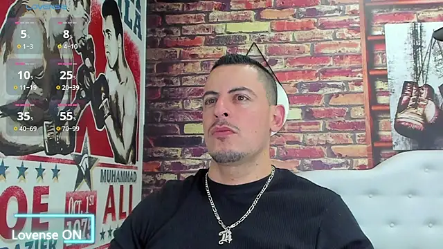 Snapshot of scotty_musicc chatting on October 10, 2025, 1:48 am scotty musicc online show from October 10, 2025, 1:48 am