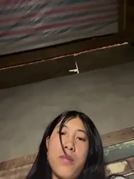 Snapshot of EmLy02 chatting on December 18, 2025, 3:56 am EmLy02 online show from December 18, 2025, 3:56 am