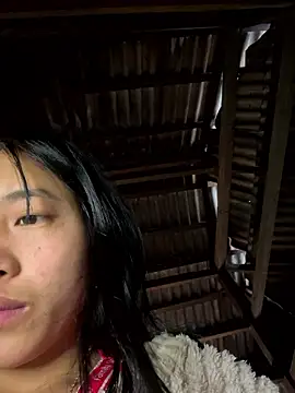 Snapshot of EmLy02 chatting on January 15, 2026, 4:28 am EmLy02 online show from January 15, 2026, 4:28 am