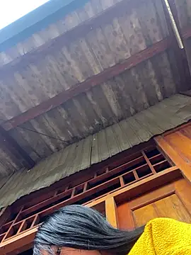 Snapshot of EmLy02 chatting on January 16, 2026, 1:31 am EmLy02 online show from January 16, 2026, 1:31 am